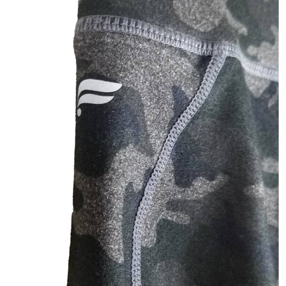 Fabletics Powerhold Camoflauge Athletic Hiking Walking Side Pockets Leggings XS - Picture 3 of 4
